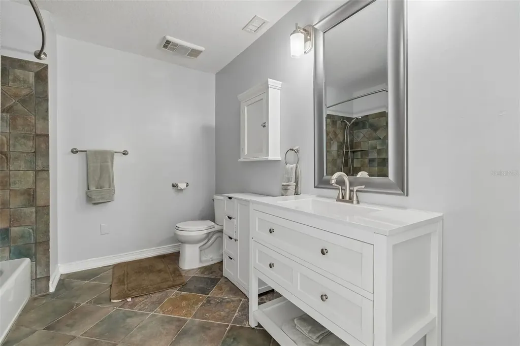 11426 Weldon Street Seffner FL 33584