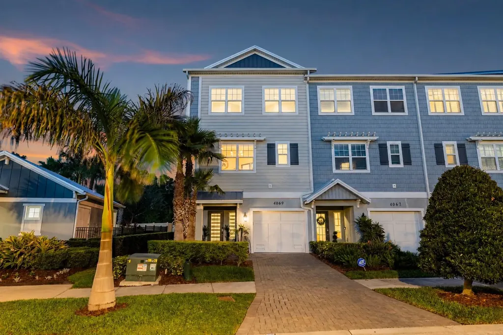 4069 Rocky Shores Drive Tampa FL 33634