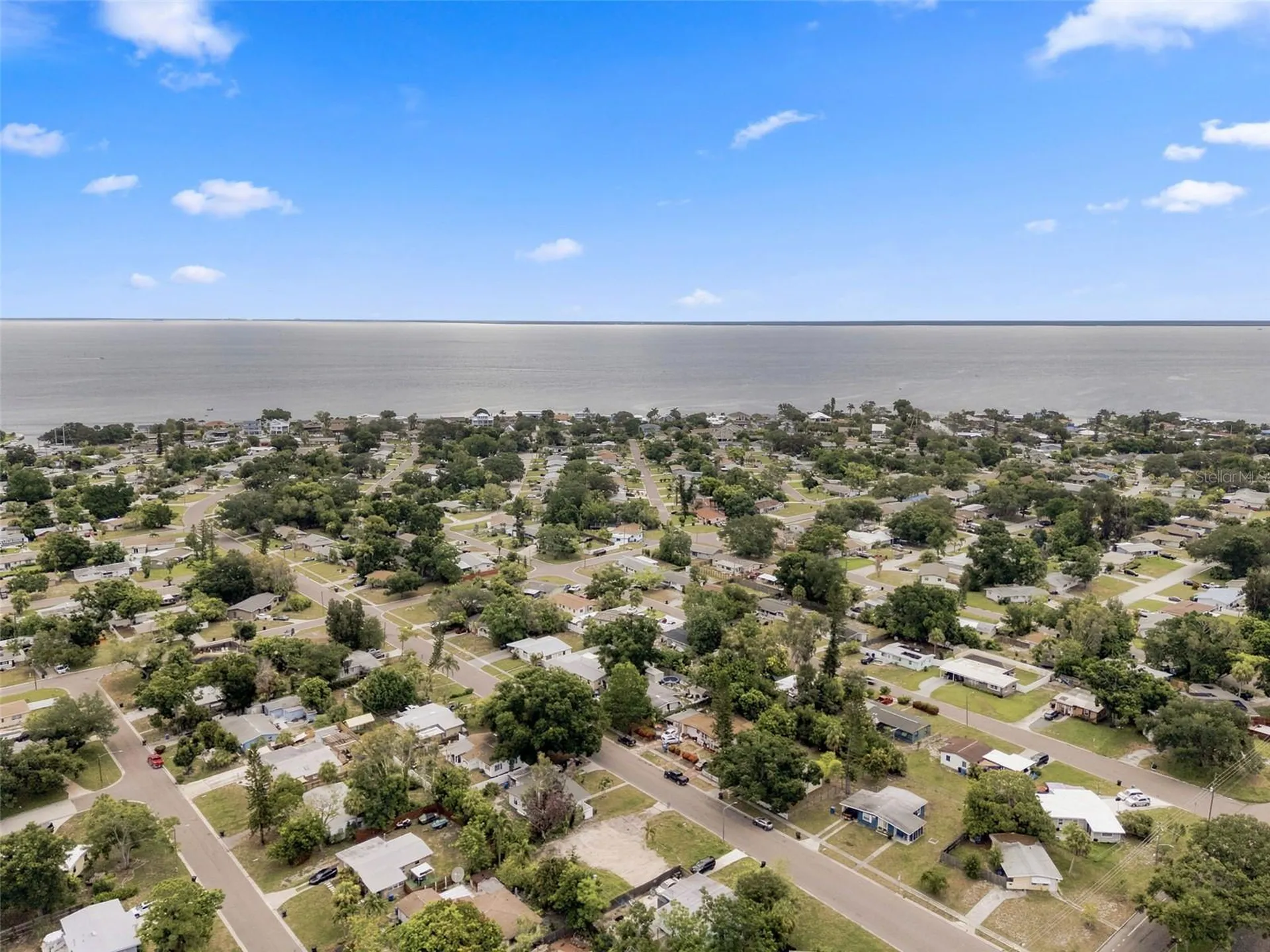 3963 Neptune Drive SE St Petersburg FL 33705