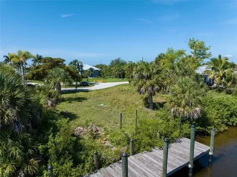 19188 New Haven Court Port Charlotte FL 33948