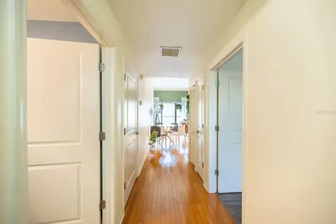 20 SW 6th Street Gainesville FL 32601