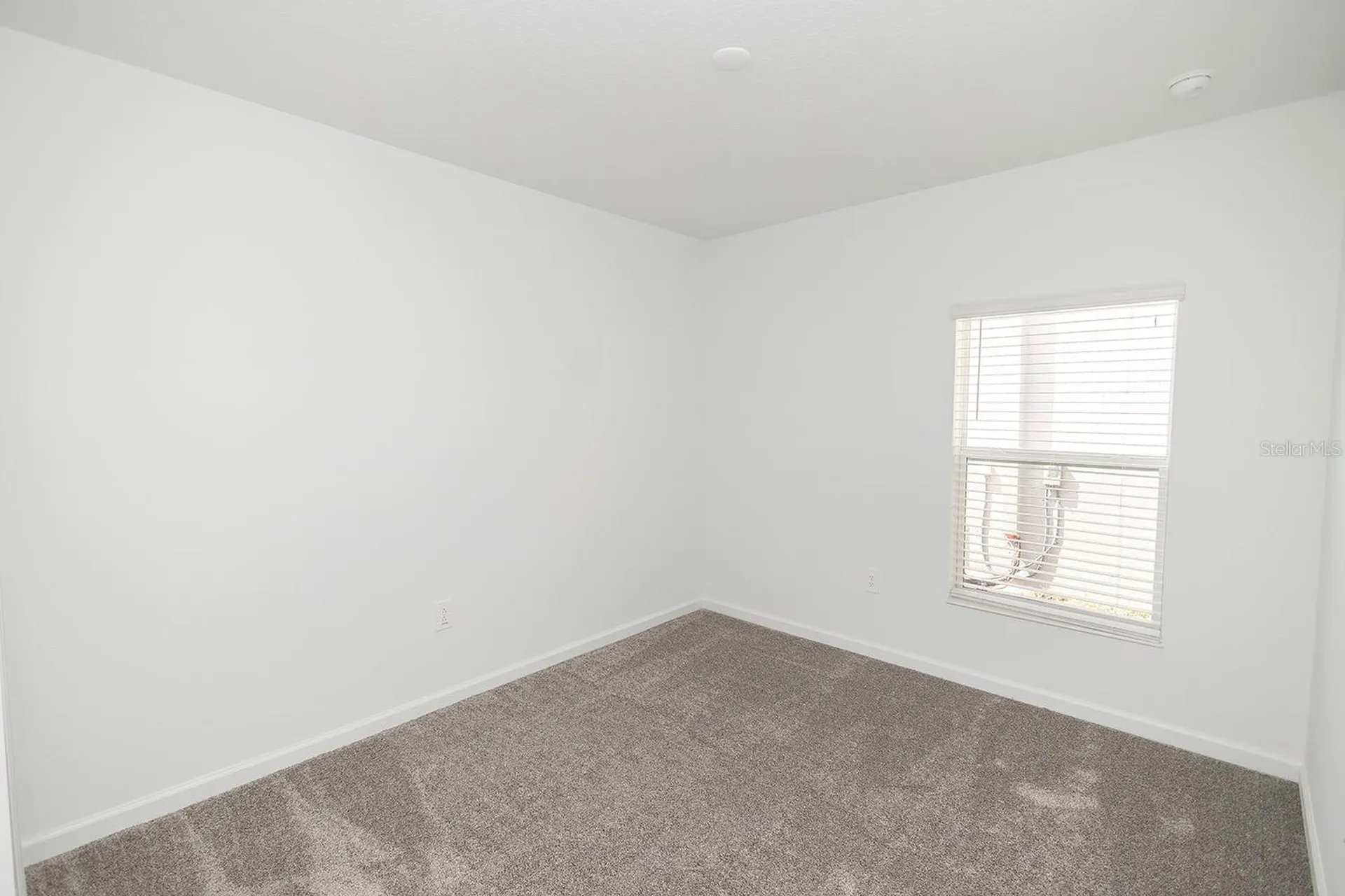 2165 Aquifer Lane Davenport FL 33837