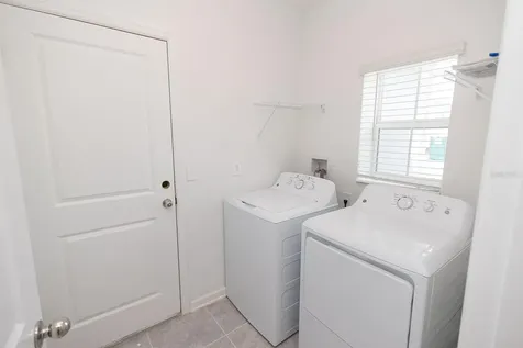 2165 Aquifer Lane Davenport FL 33837