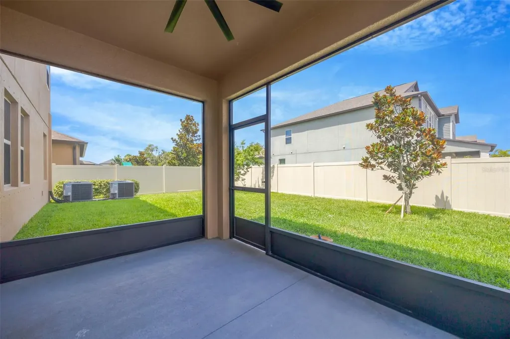 11464 Chilly Water Court Riverview FL 33569