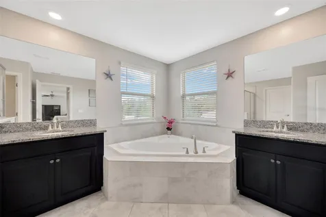 11464 Chilly Water Court Riverview FL 33569