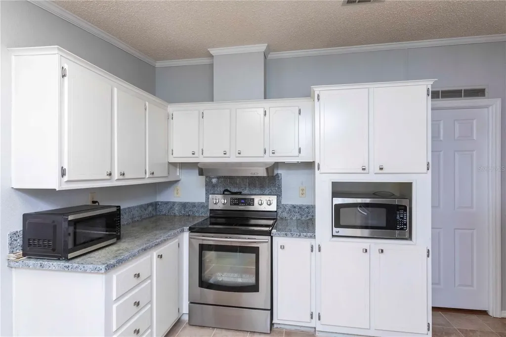7379 Del Rio Avenue Brooksville FL 34613