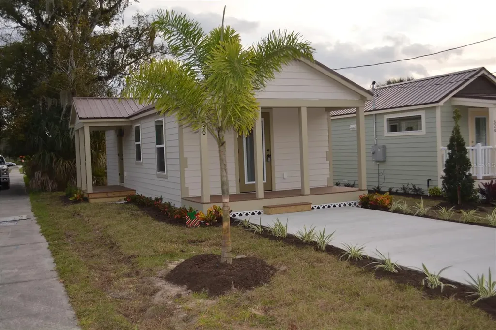 630 Third Street Oviedo FL 32765