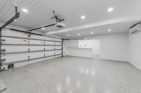 861 Rafael Boulevard NE St Petersburg FL 33704