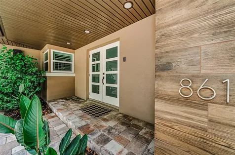 861 Rafael Boulevard NE St Petersburg FL 33704