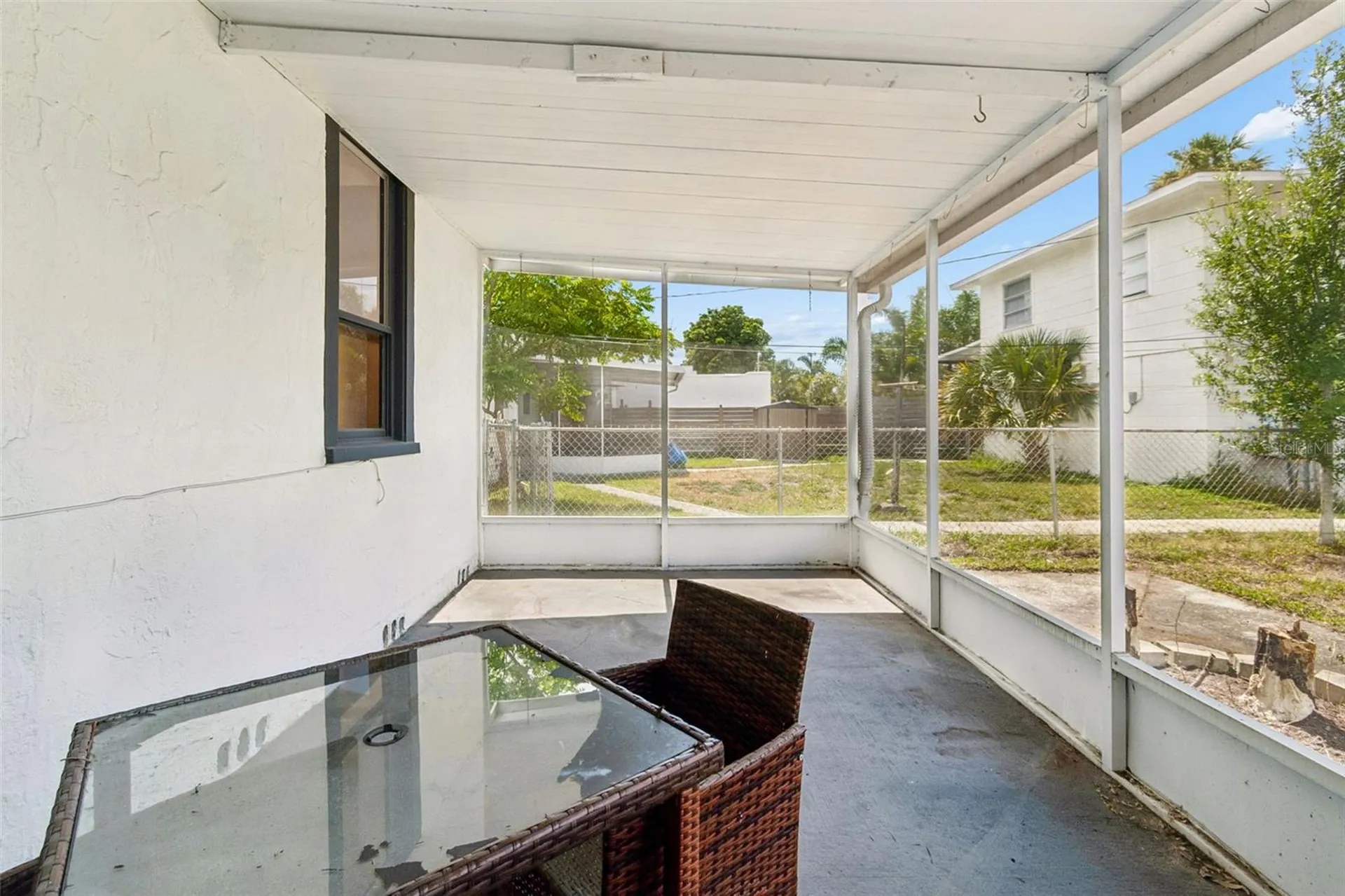 2835 18th Avenue N St Petersburg FL 33713