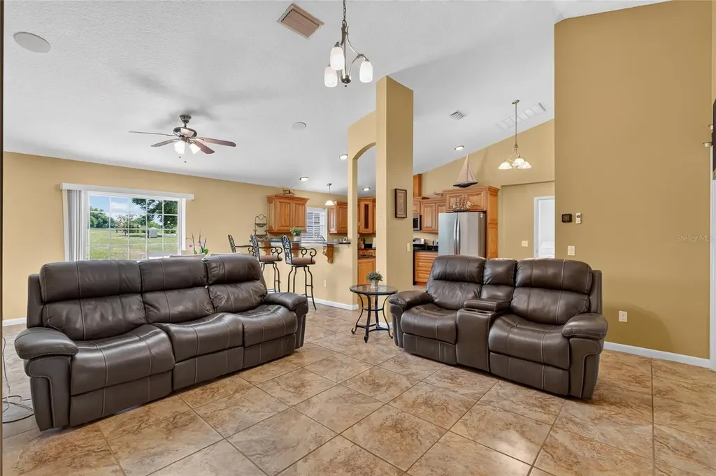 3830 Griffin View Drive Lady Lake FL 32159