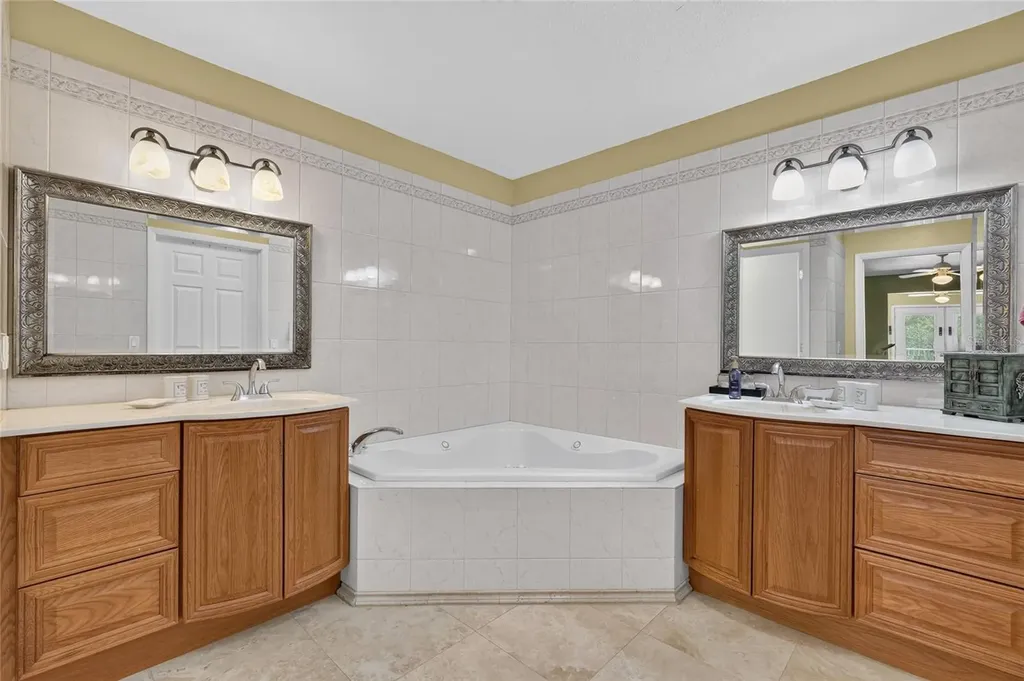 3830 Griffin View Drive Lady Lake FL 32159