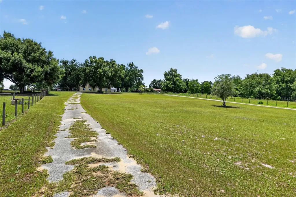 3830 Griffin View Drive Lady Lake FL 32159