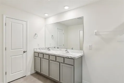 36557 Night Strawberry Court Dade City FL 33525