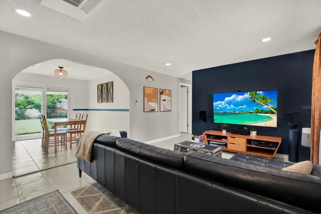 8820 56th Street N Pinellas Park FL 33782