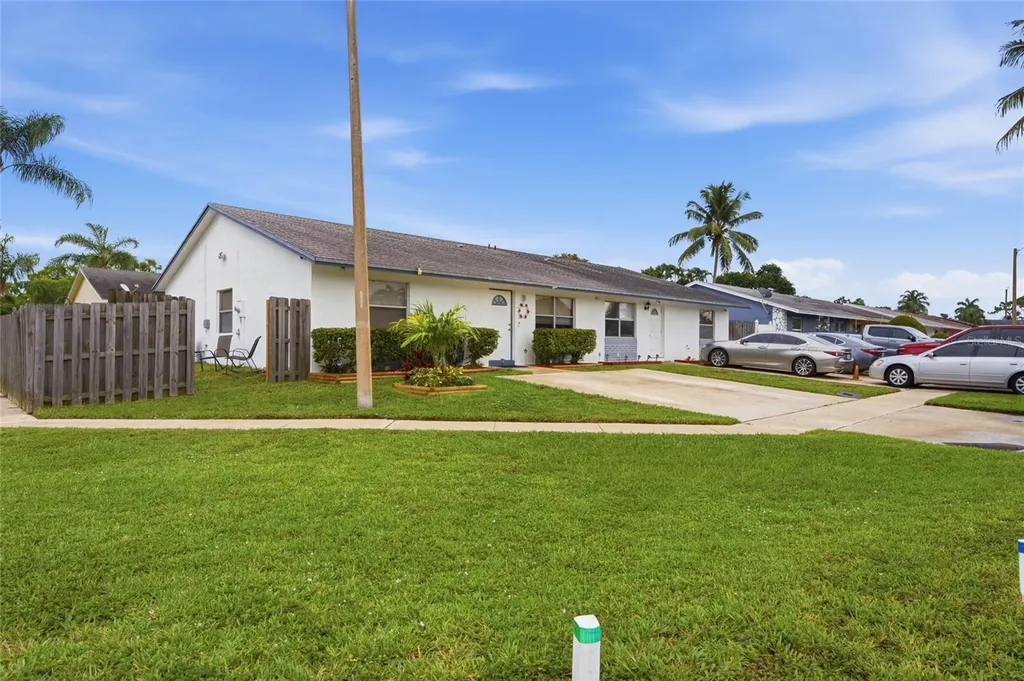 4908 Pimlico Court West Palm Beach FL 33415