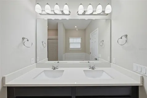9355 Tyrella Pine Trail Winter Garden FL 34787