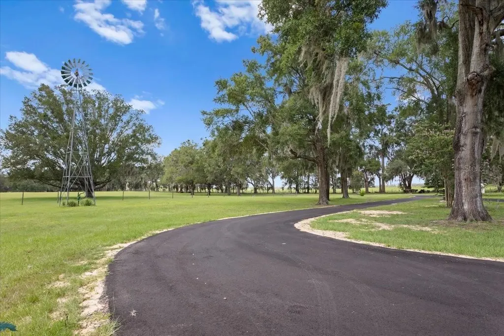 3201 NW 202 Street Newberry FL 32669