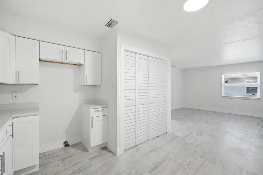 7309 N Hutton Place Tampa FL 33604