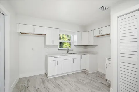 7309 N Hutton Place Tampa FL 33604