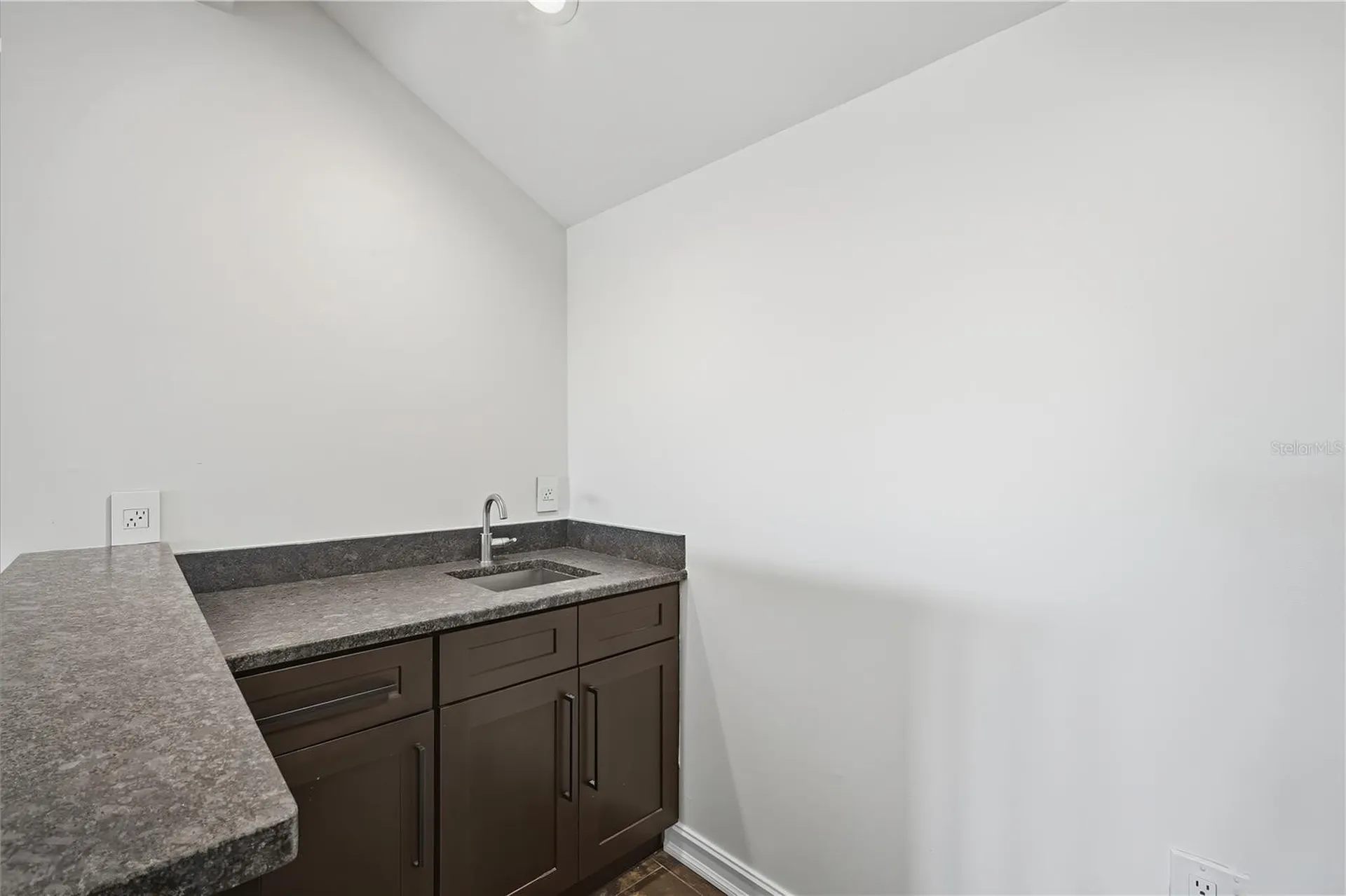 1465 Hillside Landing Drive Tarpon Springs FL 34688