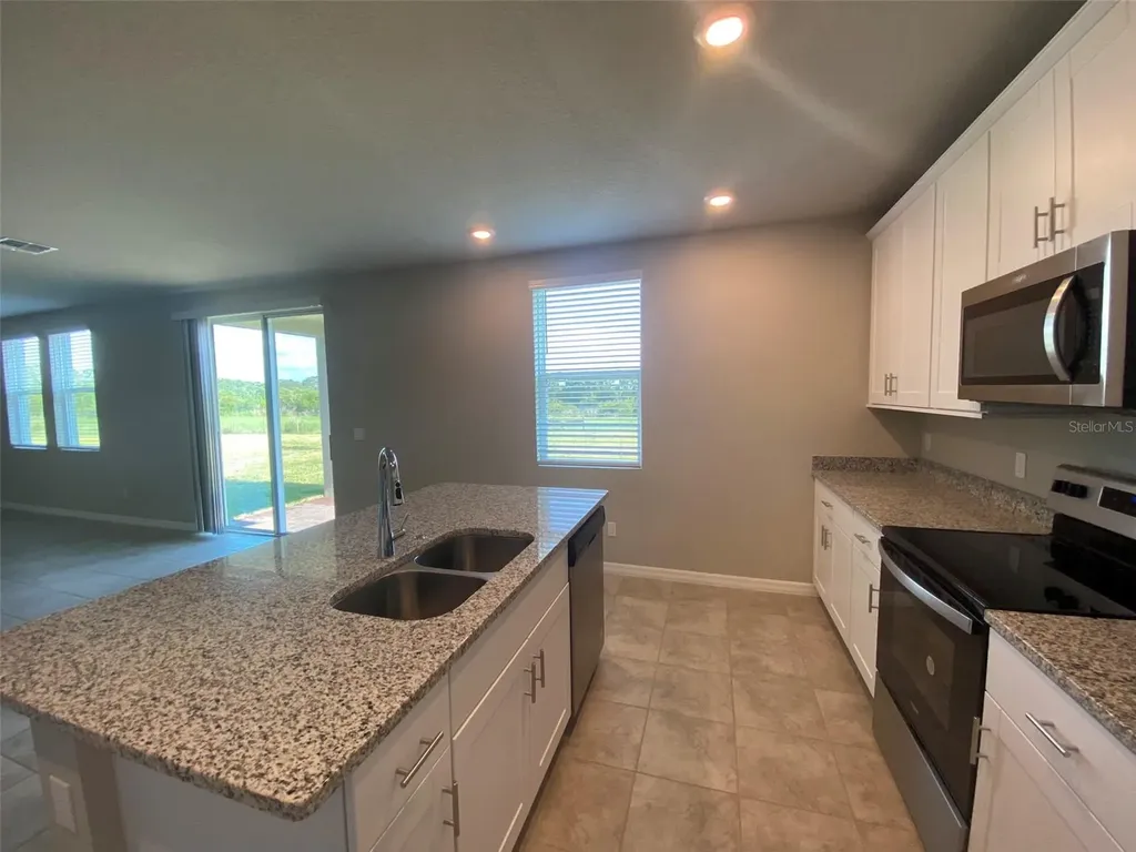 461 Whistling Duck Trail St Cloud FL 34771