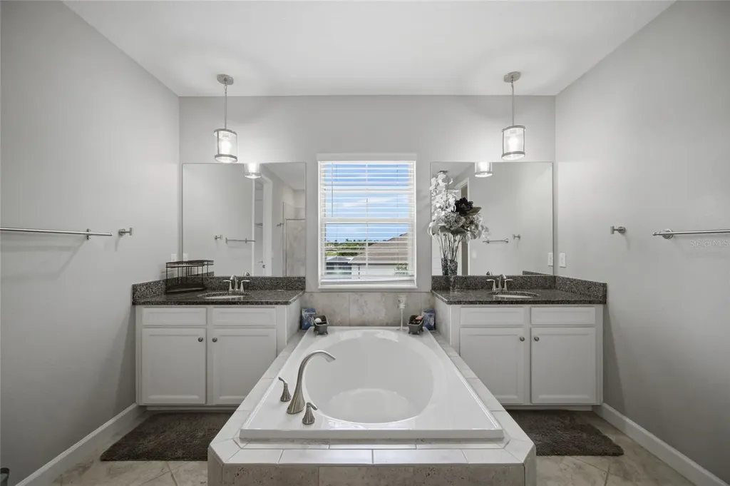 11419 Sunburst Marble Road Riverview FL 33579
