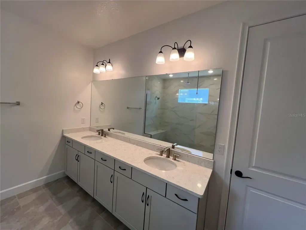 931 Signet Drive Apollo Beach FL 33572