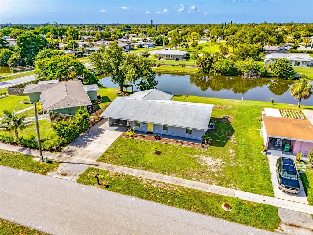 21531 Gladis Avenue Port Charlotte FL 33952