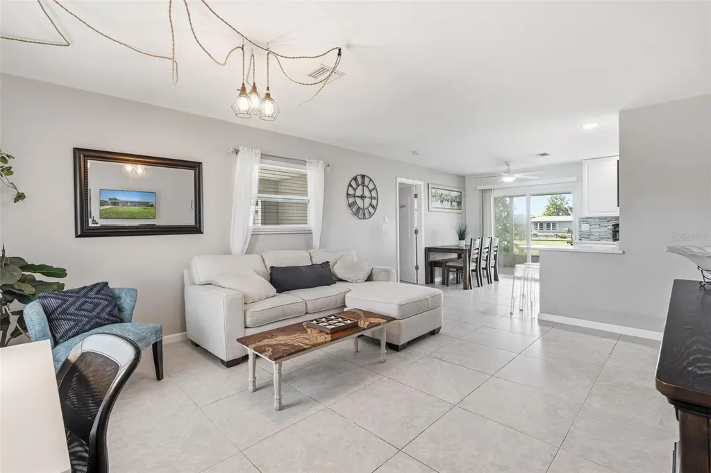 21531 Gladis Avenue Port Charlotte FL 33952