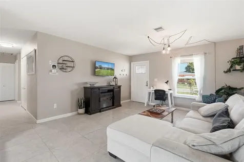 21531 Gladis Avenue Port Charlotte FL 33952