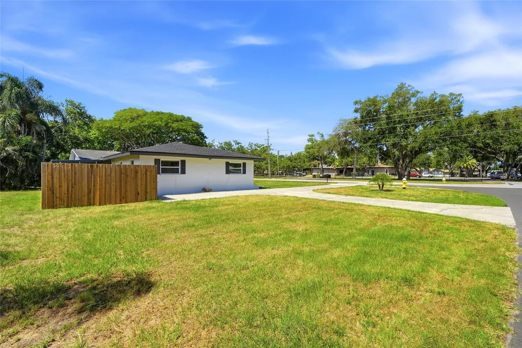2117 N Hercules Avenue Clearwater FL 33763