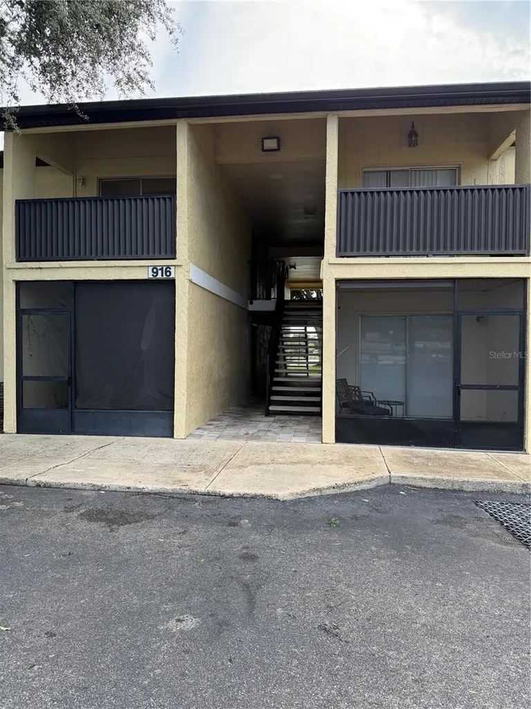 916 Lake Destiny Road Altamonte Springs FL 32714