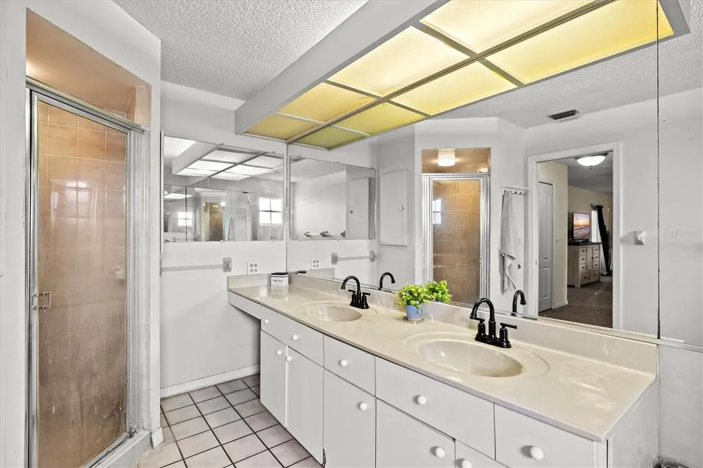 1420 Mackintosh Boulevard Nokomis FL 34275