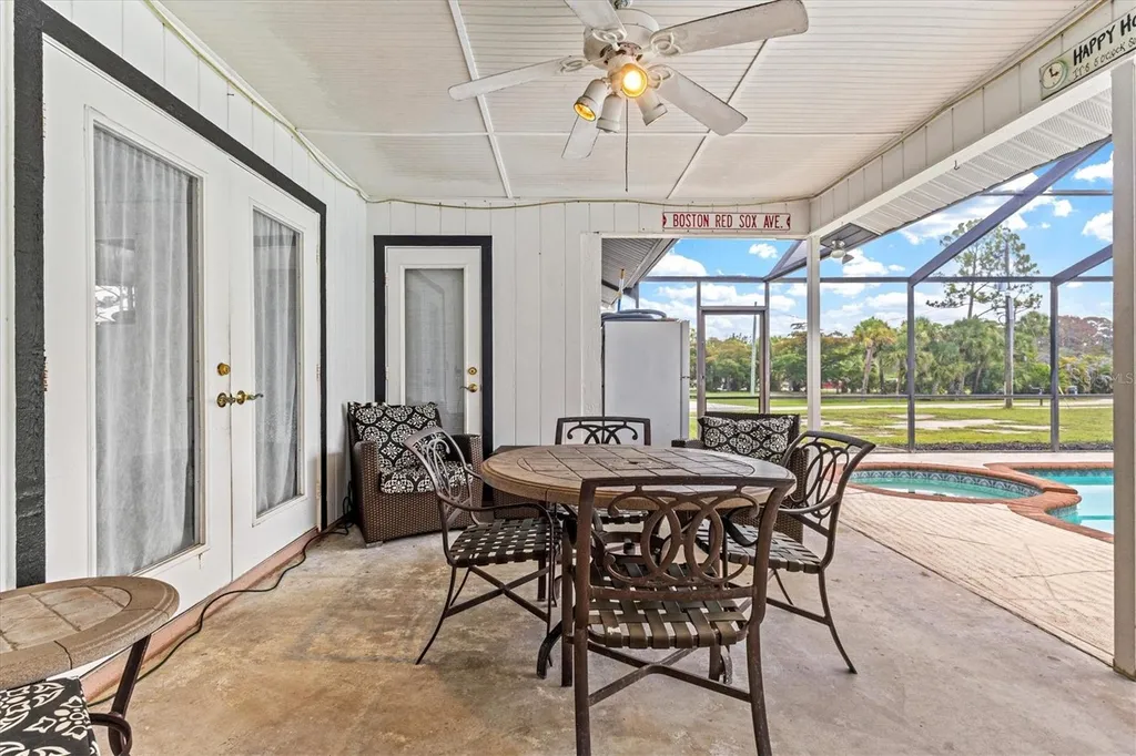 1420 Mackintosh Boulevard Nokomis FL 34275