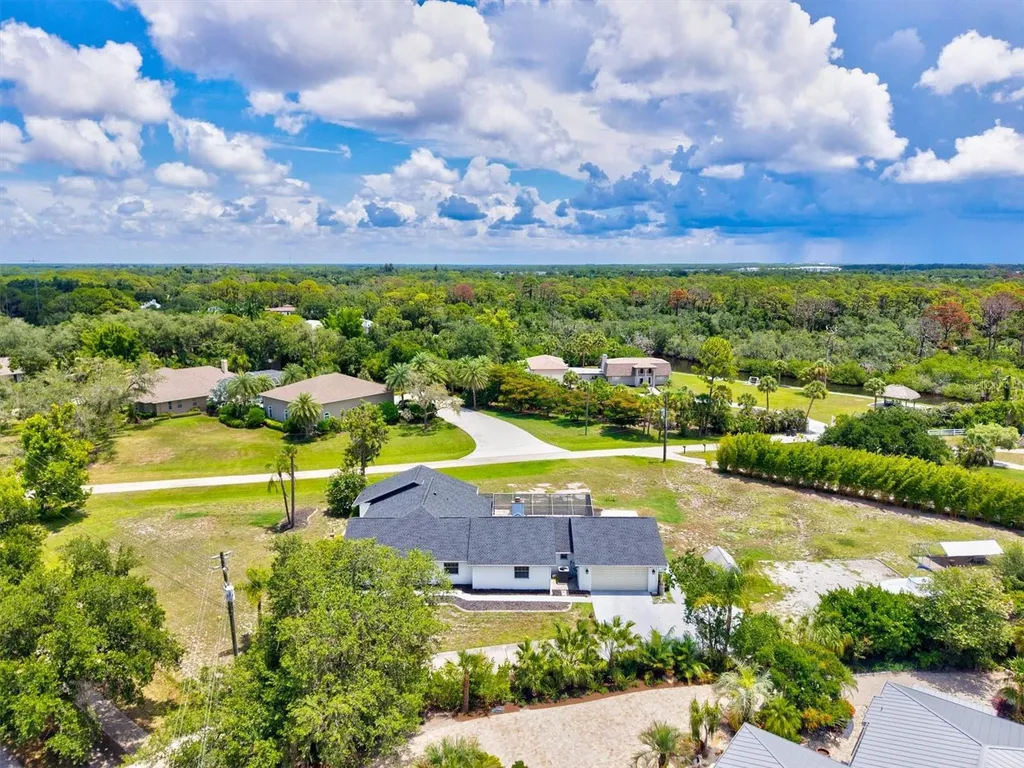 1420 Mackintosh Boulevard Nokomis FL 34275