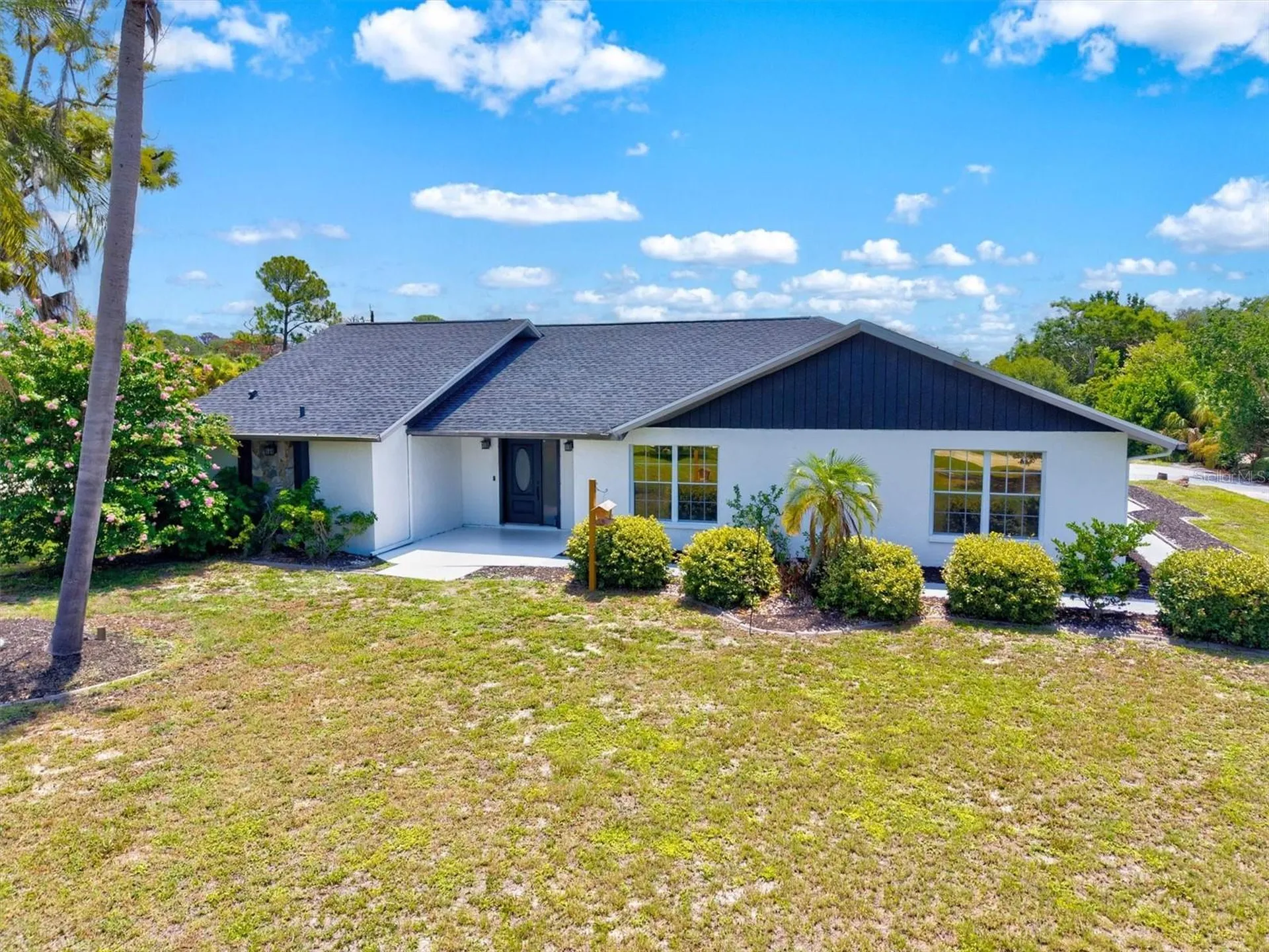 1420 Mackintosh Boulevard Nokomis FL 34275