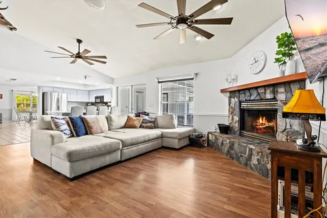 1420 Mackintosh Boulevard Nokomis FL 34275