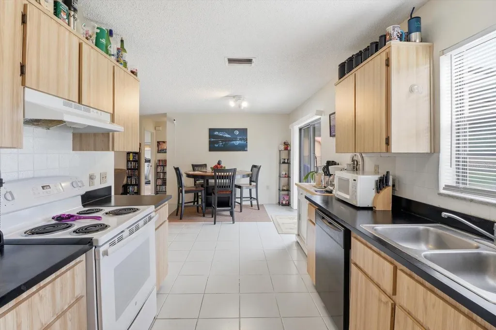 1393 Hathaway Avenue Spring Hill FL 34608