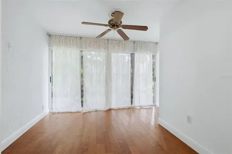 5273 Villa Majorca Court Sarasota FL 34235