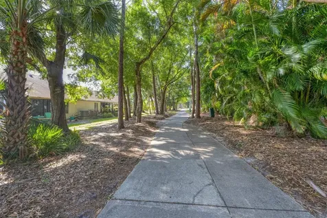 5273 Villa Majorca Court Sarasota FL 34235