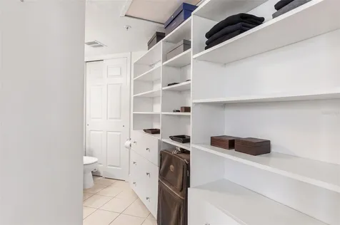 470 3rd Street S St Petersburg FL 33701