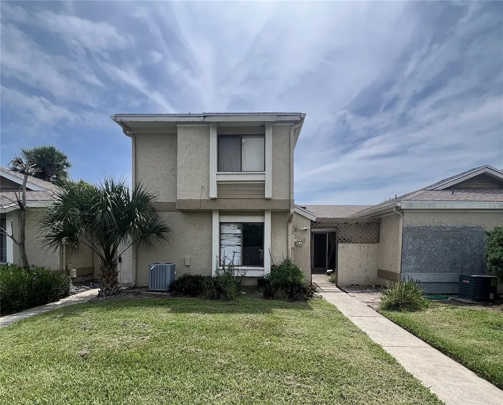 1021 Abada Court NE Palm Bay FL 32905