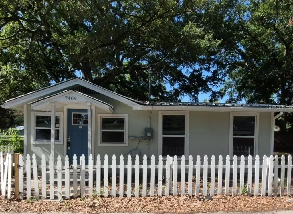 7409 Rhode Island Drive Tampa FL 33619