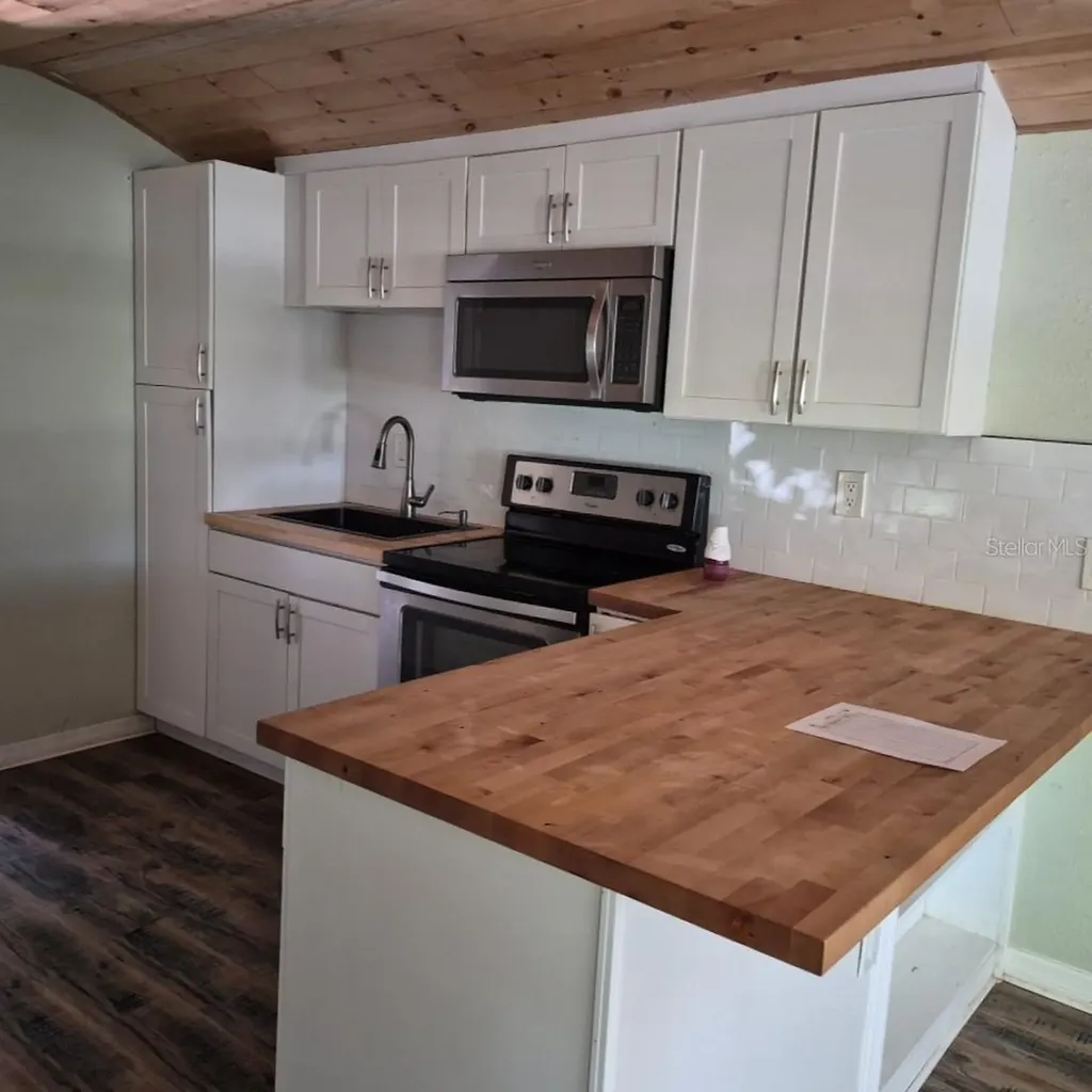 7409 Rhode Island Drive Tampa FL 33619