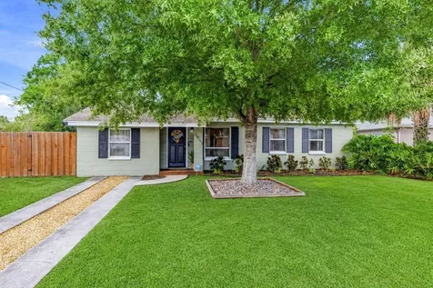 3913 W Wallace Avenue Tampa FL 33611
