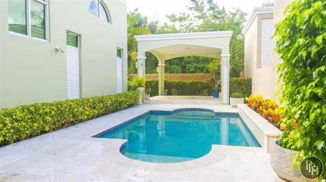 49 Vereda Street Monteverde Real Dev San Juan PR 00926