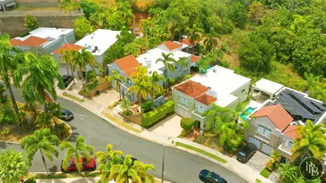 49 Vereda Street Monteverde Real Dev San Juan PR 00926