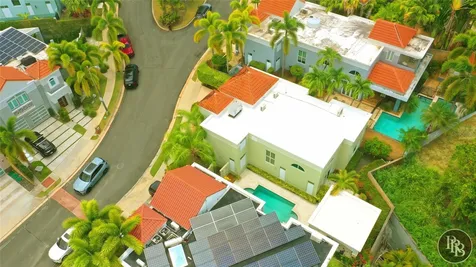 49 Vereda Street Monteverde Real Dev San Juan PR 00926