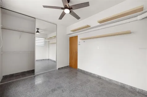 K1 Ave. Luis Vigoreaux Guaynabo PR 00966